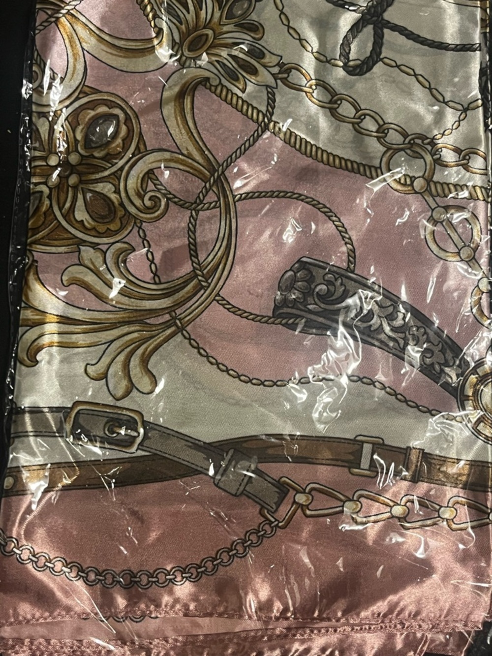 Elegant Pink & Cream Chain Print scarf. Make a top out of it see picture above. - Picture 2 of 11